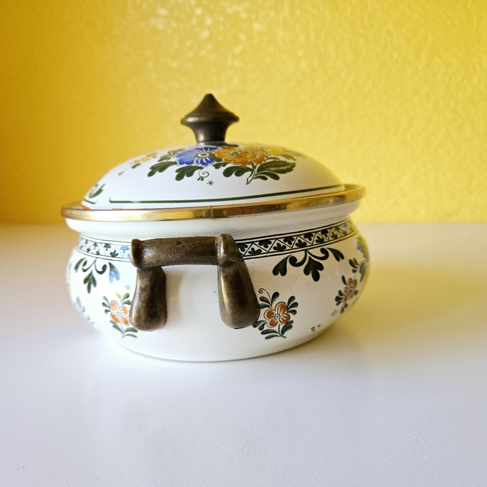 Villeroy & Boch Alt Amsterdam Florals: Metal Casserole & Lid 3Qt Enamel Dish Pan - Picture 9 of 16